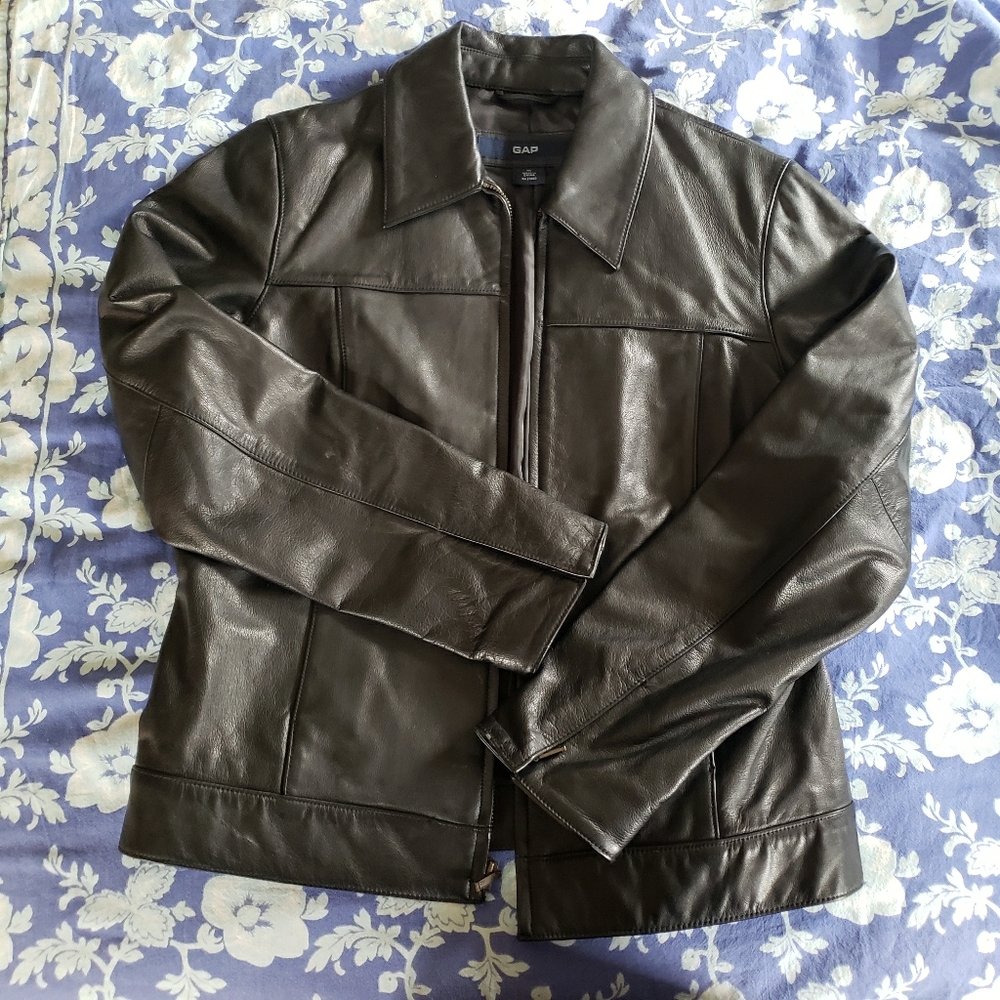Gap Womens black leather jacket